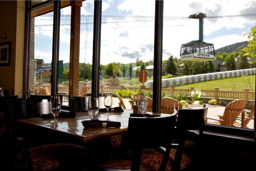 Jay Peak Resort מראה חיצוני תמונה
